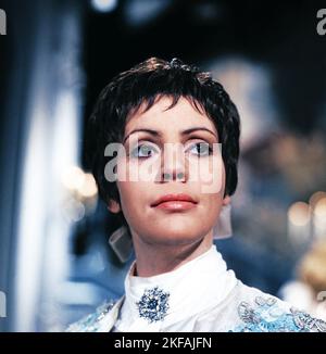 Der Rosenkavalier, Oper von Richard Strauss, Bayerische Staatsoper München, Deutschland, 1979, Bild: Brigitte Fassbaender als Octavian. Der Rosenkavalier, Silberne Rose, Oper von Richard Strauss, Opernproduktion, Bayerische Staatsoper München, Deutschland, 1979, Foto: Brigitte Fassbaender als Octavian. Stockfoto