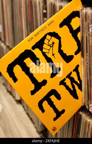 Tom Robinson Band Album zwei auf Vinyl-Format - Veröffentlichung 1979 Stockfoto