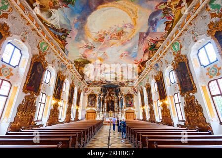 Ingolstadt, Deutschland - 08. Juli 2021: Die Asamkirche oder St. Maria de Victoria Kirche ist eine Barockkirche in Ingolstadt in Bayern Stockfoto