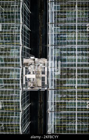 VENLO - Ein Drohnenfoto vom Gewächshaus-Gartenbau in Venlo. Viele Gärtner mit Gewächshäusern laufen wegen der hohen Energiepreise Gefahr, in finanzielle Schwierigkeiten zu geraten. ANP / Hollandse Hoogte / Rob Engelaar niederlande Out - belgien Out Stockfoto