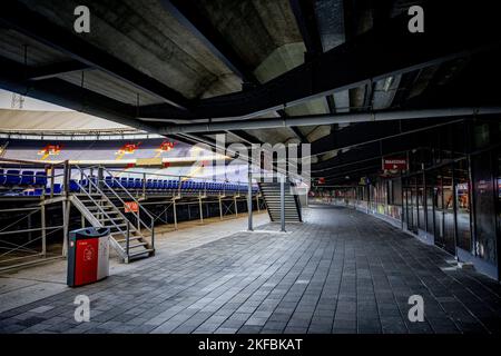 ROTTERDAM - Stadion De Kuip. Der Bebauungsplan für Feyenoord City plante den Bau von knapp 4.000 Häusern, Infrastruktur und einem neuen Feyenoord-Stadion. Feyenoord sagte Anfang dieses Jahres, dass ein neues Stadion für den Verein wegen der hohen Kosten und der geringen Vorteile für den Verein jetzt und in den kommenden Jahren nicht mehr machbar sei. ANP ROBIN UTRECHT niederlande Out - belgien Out Stockfoto