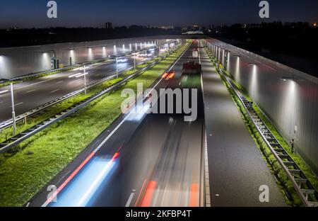 Morgendliche Rush Hour auf der A4 in der Nähe von Schipluiden.anp/hollandse Hoogte/lex van lieshout niederlande Out - belgium Out Stockfoto
