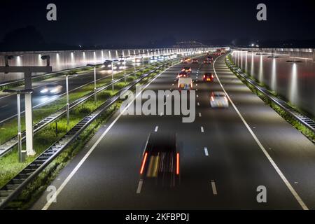 Morgendliche Rush Hour auf der A4 in der Nähe von Schipluiden.anp/hollandse Hoogte/lex van lieshout niederlande Out - belgium Out Stockfoto