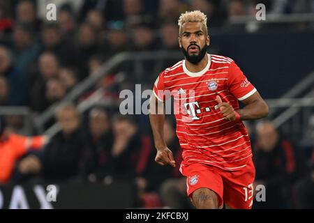 GELSENKIRCHEN - Eric Maxim Choupo Moting des FC Bayern München beim Bundesliga-Spiel zwischen FC Schalke 04 und FC Bayern München am 12. November 2022 in der Veltins-Arena in Gelsenkirchen. AP | Niederländische Höhe | GERRIT VON KÖLN Stockfoto