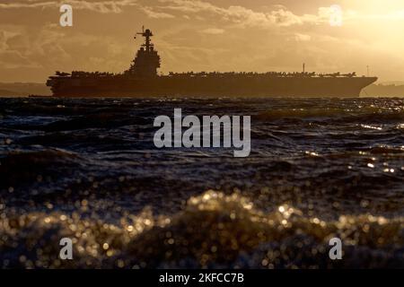 USS Gerald R Ford besucht den Solent Stockfoto