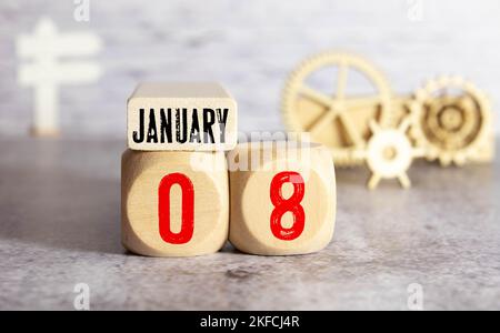 Bunter Holzblock Ewiger Kalender angezeigt Januar 8th. Stockfoto