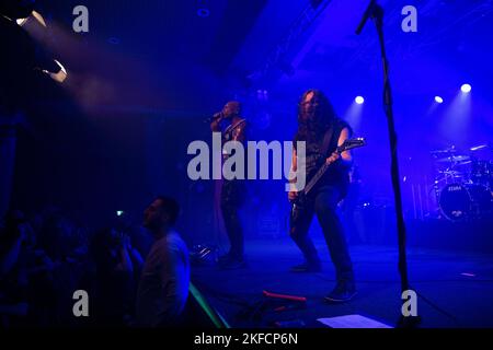 Die brasilianische Metalband Sepultura tritt live im Astra Kulturhaus in Berlin auf, um ihre Uadra-Tour 2022 zu besuchen Stockfoto