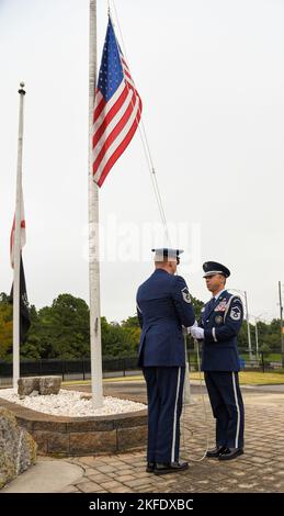 Kaplan der US-Luftwaffe (Capt.) Ihar Labacevic, Kaplan des 501st Combat ...