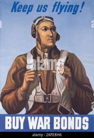 Fliegen Sie weiter! Kaufen Sie Kriegsanleihen, ca. 1940 - 1945. Stockfoto