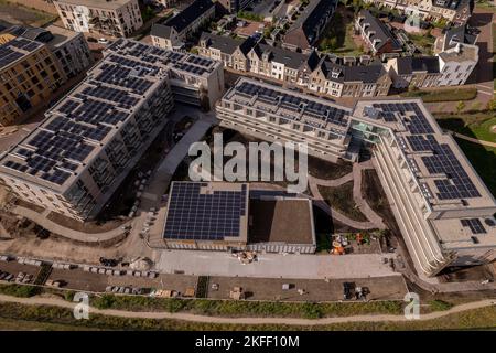 Baustelle Ubuntuplein in städtischer Entwicklung von Immobilien-Investitionsprojekt in Noorderhaven Nachbarschaft. Top-Down-Antenne Stockfoto