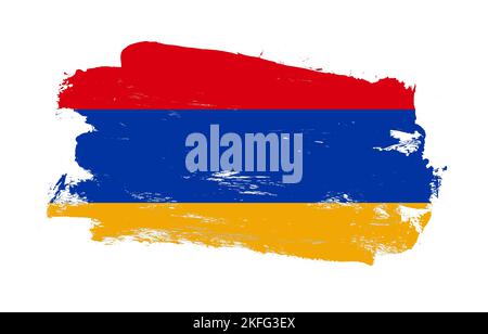 Stroke Pinsel gemalt verzweifelte Flagge von armenien auf weißem Hintergrund Stockfoto