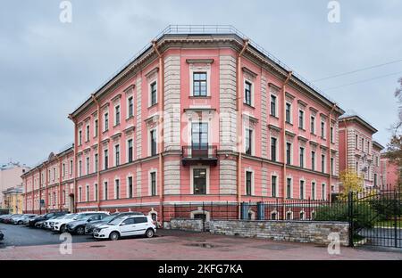 Das ehemalige Kinderkrankenhaus des Fürsten von Oldenburg, heute das Kinderkrankenhaus N19, benannt nach K.A. Rauchfuss, Baujahr 1866-1869, Wahrzeichen: St. PE Stockfoto