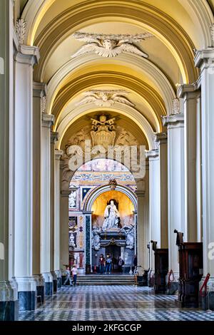 Rom Latium Italien. Die Archbasilika Kathedrale des Heiligsten Erlösers und der Heiligen Johannes der Täufer und Johannes der Evangelist im Lateran ist eine Kathol Stockfoto