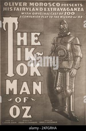 Foto des Plakats, das die Bühnenproduktion The Tik-Tok man of Oz veröffentlichte, 1913. Stockfoto