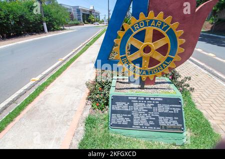 Holambra-sp, brasilien-November 17,2022 Vorstand des Rotary Club von holambra-sp eine Stadt bekannt für die Stadt der brasilianischen Blumen, Foto des Eingangs Stockfoto