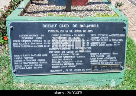 Holambra-sp, brasilien-November 17,2022 Vorstand des Rotary Club von holambra-sp eine Stadt bekannt für die Stadt der brasilianischen Blumen, Foto des Eingangs Stockfoto