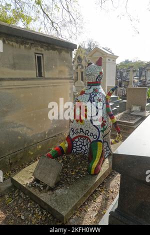 Cimetiere (Friedhof) Montparnasse, Niki de Saint Phalle, Ricardo Menon Grab // Cimetiere (Friedhof) Montparnasse, Niki de Saint Phalle, Ricardo Menon Stockfoto