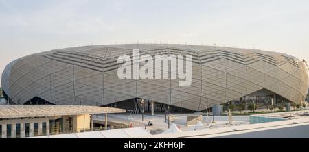 Doha, Katar - Oktober 10,2022: Das Education City Stadium ist ein Fußballstadion, das sich in Al Rayyan, Katar, befindet und rechtzeitig für die Fußballsaison errichtet wurde Stockfoto