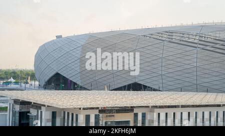 Doha, Katar - Oktober 10,2022: Das Education City Stadium ist ein Fußballstadion, das sich in Al Rayyan, Katar, befindet und rechtzeitig für die Fußballsaison errichtet wurde Stockfoto