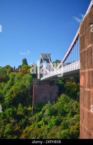 Bristol Clifton Hängebrücke, entworfen und gebaut von Isambard Kingdom Brunel in Bristol England Großbritannien Stockfoto