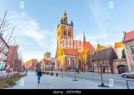 Danzig, Polen - 12. März 2022: Rektorskirche der Karmeliter-Väter st. Catherine in Danzig. Reisen Stockfoto