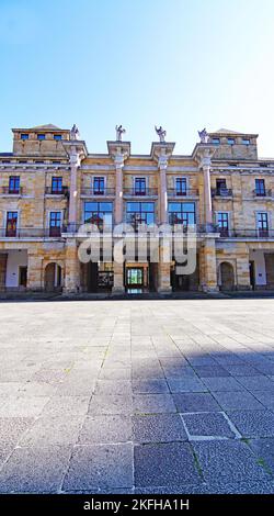 Blick auf die Labour-Universität von Gijón; Fürstentum Asturien, Asturien, Spanien, Europa Stockfoto