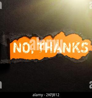 Schreiben mit dem Text No, Danke. Konzeptfoto Beantwortung von Fragen mit diesen Worten, um Annahme oder Ablehnung zu zeigen Stockfoto