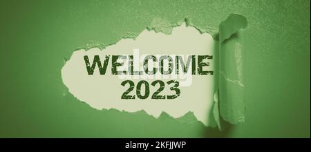 Konzeptionelle Bildunterschrift Willkommen 2023. „Word for New Year“-Neujahrsfeier Motivation zum Anfeuern Herzlichen Glückwunsch Stockfoto