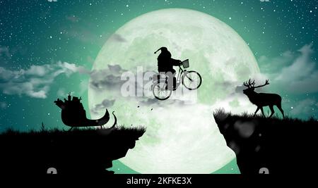 Wir begrüßen frohe Weihnachten und Frohes neues Jahr. Der Weihnachtsmann auf dem Fahrrad springt über die Lücke zu Silhouette Deer mit Vollmond Hintergrund. Stockfoto