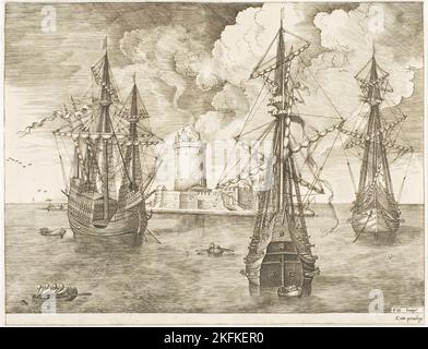 Vier-Master und zwei drei-Master in der Nähe einer befestigten Insel mit einem Leuchtturm verankert, von den Segelschiffen, c. 1560&#X2013;62, veröffentlicht 1665. Stockfoto