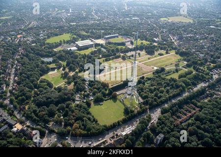 Standort des Crystal Palace, der 1936 durch einen Brand zerstört wurde, und der Crystal Palace Sendestation, Penge, Greater London Authority, 2021. Stockfoto