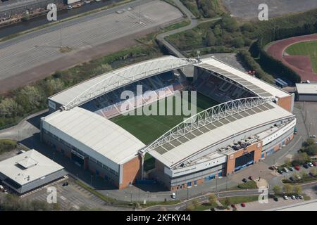 Das DW Stadium, Heimstadion des Wigan Athletic Football Club und des Wigan Warriors Rugby League Football Club, Wigan, 2021. Stockfoto