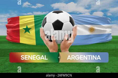 Konzept des Fußballspiels zwischen den Nationalmannschaften Senegal und Argentinien. Stockfoto