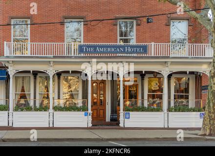 Fassade des American Hotel in Sag Harbor, NY Stockfoto