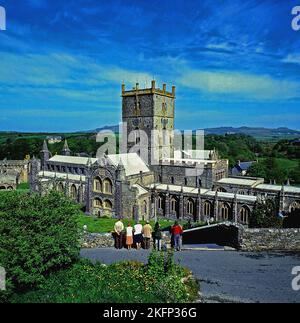 St. Davids Cathedral (Walisisch: Eglwys Gadeiriol Tyddewi) Stockfoto