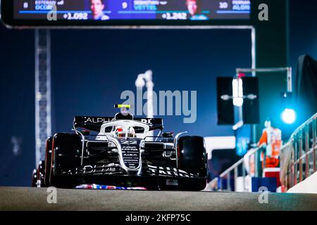 Yas Marina Circuit, ABU DHABI, 19/11/2022, 22 TSUNODA Yuki (jap), Scuderia AlphaTauri AT03, Aktion während des Formel 1 Etihad Airways Abu Dhabi Grand Prix 2022, 22. Lauf der FIA Formel 1 Weltmeisterschaft 2022 vom 18. Bis 20. November 2022 auf dem Yas Marina Circuit, in Yas Island, Abu Dhabi - Foto Antonin Vincent / DPPI Stockfoto