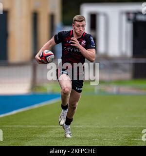 LONDON, GROSSBRITANNIEN. 19., 2022. November. Tom Howe von Saracens während der Premiership Rugby Match Runde 4 zwischen Saracens und Leicester Tigers im StoneX Stadium am Samstag, den 19. November 2022. LONDON, ENGLAND. Kredit: Taka G Wu/Alamy Live Nachrichten Stockfoto