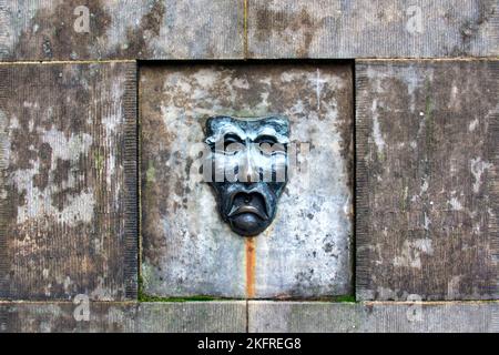 Melpomene Muse of Tragedy oder Melpo The High Street Well Head Old Assembly Close, Edinburgh EH1 1QX Stockfoto