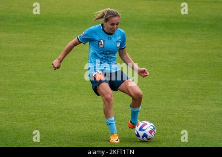 Adelaide, Australien. 20.. November 2022. Adelaide, South Australia, November 20. 2022: Mackenzie Hawkesby (15 Sydney FC) spielt beim Liberty A-League-Spiel zwischen Adelaide United und dem Sydney FC im ServiceFM Stadium in Adelaide, Australien. (NOE Llamas/SPP) Quelle: SPP Sport Press Photo. /Alamy Live News Stockfoto