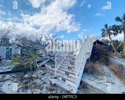 Sanibel Island, FL, USA--10/06/2022--- die Gebiete auf Sanibel Island sind nach dem Unkeul Ian verstreut. Jocelyn Augustino/FEMA Stockfoto