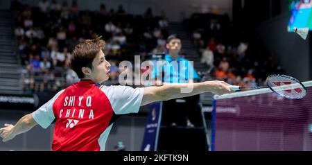 Sydney, Australien. 20.. November 2022. Shi Yuqi aus China kehrt während des finalen Männermatches der BWF Australian Open 2022 gegen Lu Guangzu aus China in Sydney, Australien, am 20. November 2022 zurück. Quelle: Hu Jingchen/Xinhua/Alamy Live News Stockfoto