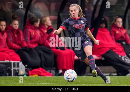 DUIVENDRECHT, NIEDERLANDE - 20. NOVEMBER: Janou-Level des PSV während des niederländischen Azerion Womens Eredivisie-Matches zwischen Ajax und PSV Eindhoven am 20. November 2022 in De Toekomst in Duivendrecht, Niederlande (Foto: Patrick Goosen/Orange Picts) Stockfoto