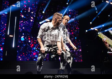 Glasgow, Schottland, 19.. November 2022, Kian Egan und Nicky Byrne von Westlife treten am 19.. November 2022Credit beim OVO Hydro in Glasgow auf: Glasgow Green im Winter Kredit: Glasgow Green im Winter/Alamy Live News Stockfoto