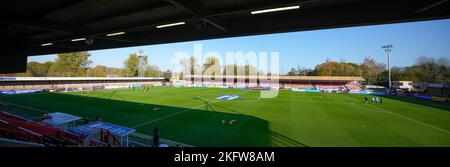 Crawley, Großbritannien. 20.. November 2022. Crawley, England, November 20. 2022: Die allgemeine Ansicht im Broadfield Stadium vor dem Barclays Womens Super League Fußballspiel zwischen Brighton und Liverpool im Broadfield Stadium in Crawley, England. (James Whitehead/SPP) Quelle: SPP Sport Press Foto. /Alamy Live News Stockfoto