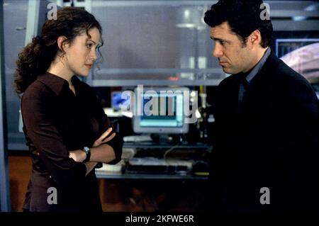 REIKO AYLESWORTH, CARLOS BERNARD, 24: Staffel 2, 2002 Stockfoto