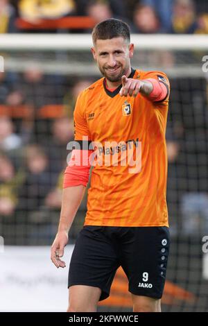 Deinzes Dylan De Belder feiert nach einem Treffer bei einem Fußballspiel zwischen KMSK Deinze und Lierse Kempenzonen am Sonntag, 20. November 2022 in Deinze, am 14. Tag der 'Challenger Pro League' 2022-2023, 1B. Division der belgischen Meisterschaft. BELGA FOTO KURT DESPLENTER Stockfoto