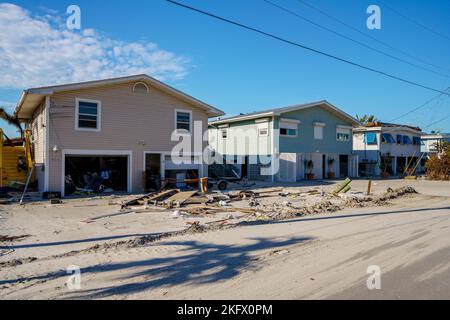 Fort Myers Beach, FL, USA - 19. November 2022: Hurrikan Ian hat Häuser in Fort Myers Beach, Florida, zerstört Stockfoto