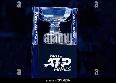 Turin, Italien. 20. November 2022. Die ATP-Finals verdoppelt die Trophäe wird am achten Tag des Nitto ATP Finals gesehen. Kredit: Nicolò Campo/Alamy Live Nachrichten Stockfoto