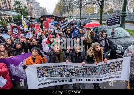 Demonstration in den Brüsseler Straßen gegen Mollahs, Folter, Hijab und Druck gegen Frauen im Iran, Demonstration dans les rues de Bruxelles Stockfoto