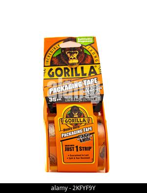 Ein Paket aus hochbelastbaren Gorilla-Verpackungsband, robust und breit zum Verschließen von Verpackungen Stockfoto